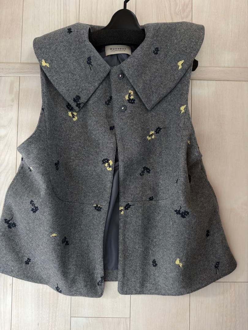 ドノバン　フローレットベスト