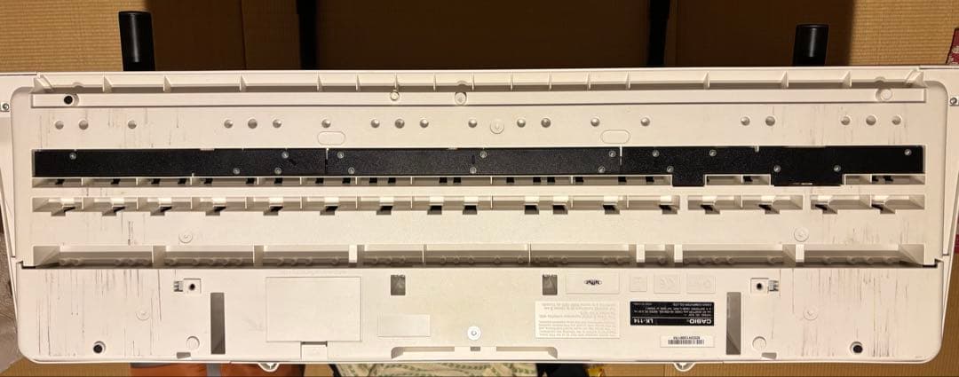 CASIO 電子ピアノ 光ナビゲーションつきLK-114（LK-115）