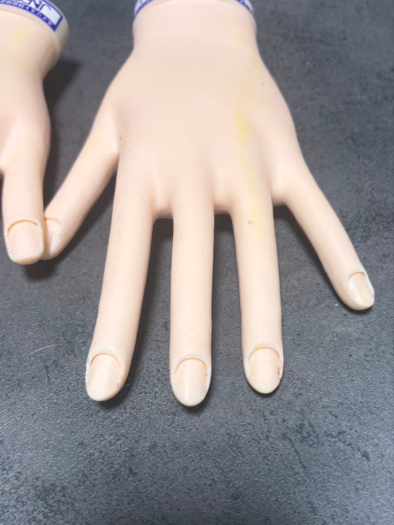 ネイル ネイル検定　認定ハンド✖️2つ