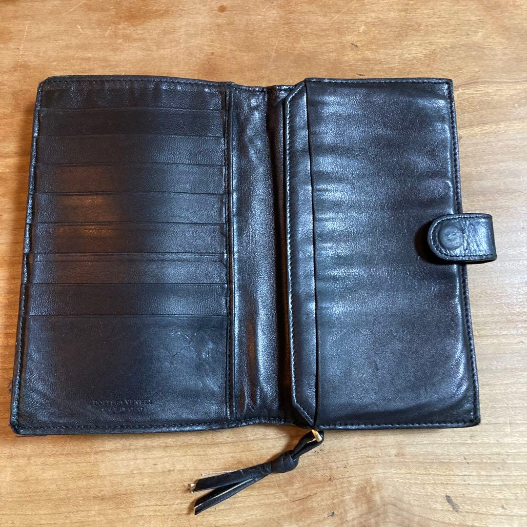 さ*え様 値下げ人気ブランド ボッテガヴェネタ シックで高級感のあるレザー長財布