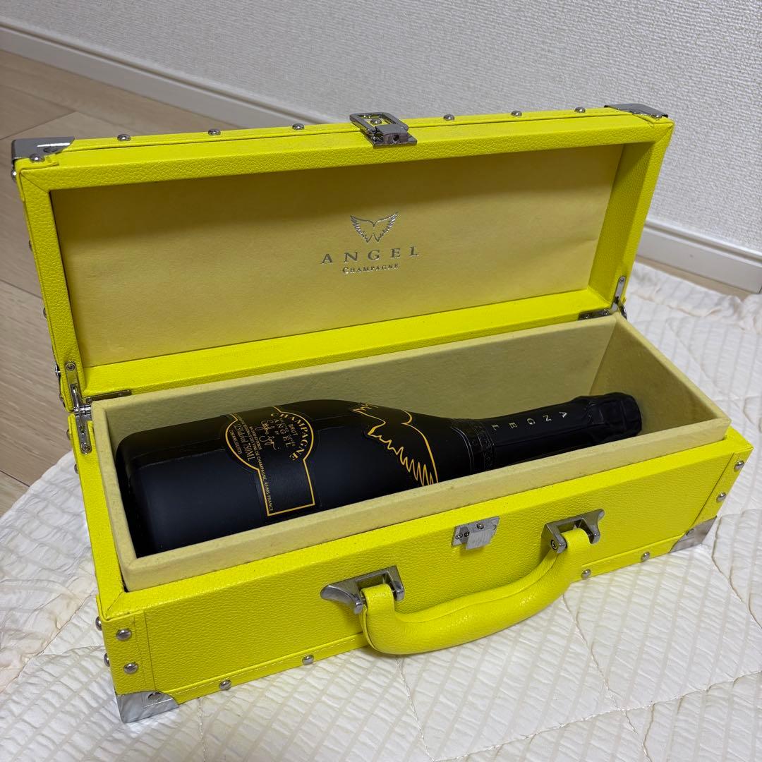 新品未開封エンジェルシャンパン ヘイローイエロー ANGEL CHAMPAGNE