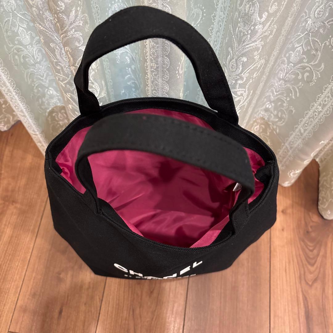 CHANELノベルティトートバッグ　ブラック