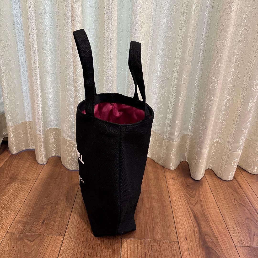 CHANELノベルティトートバッグ　ブラック