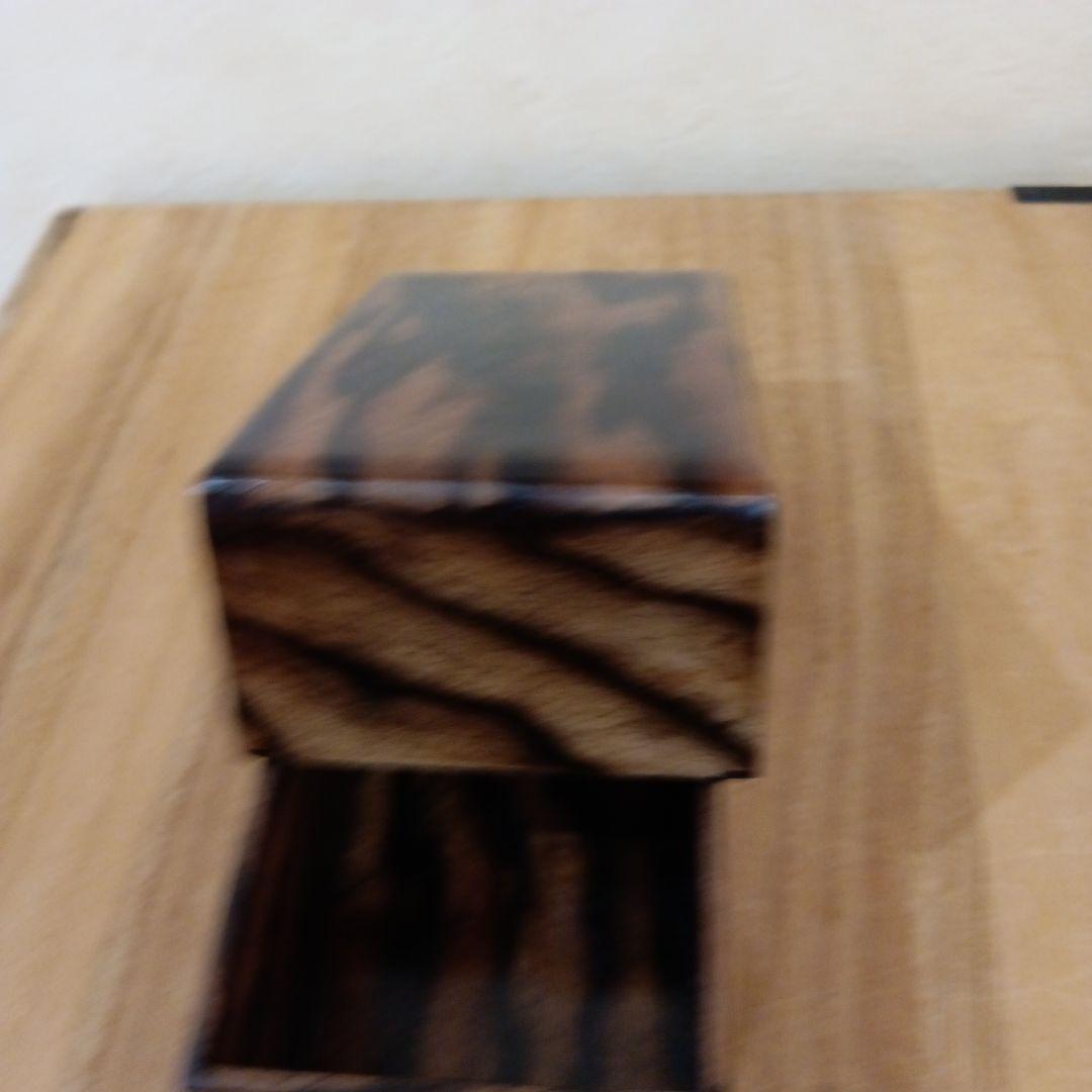 銘木黒柿　孔雀杢、縞黒　名刺入れ、小物入れ