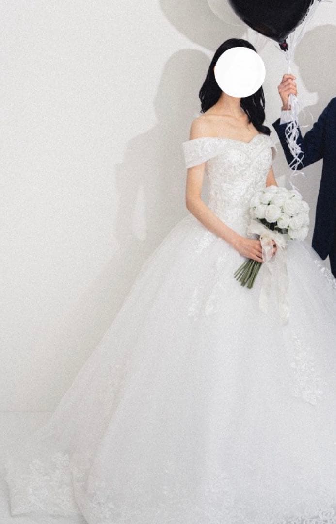 ウェディングドレス　パニエ付き