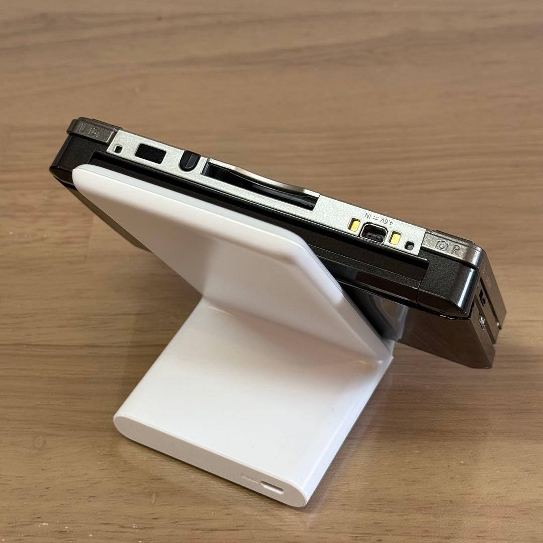 4-056 ニンテンドー3DS コスモブラック 箱付き