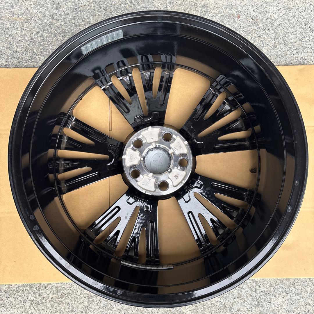 トヨタ　60 プリウス　19インチ ホイール