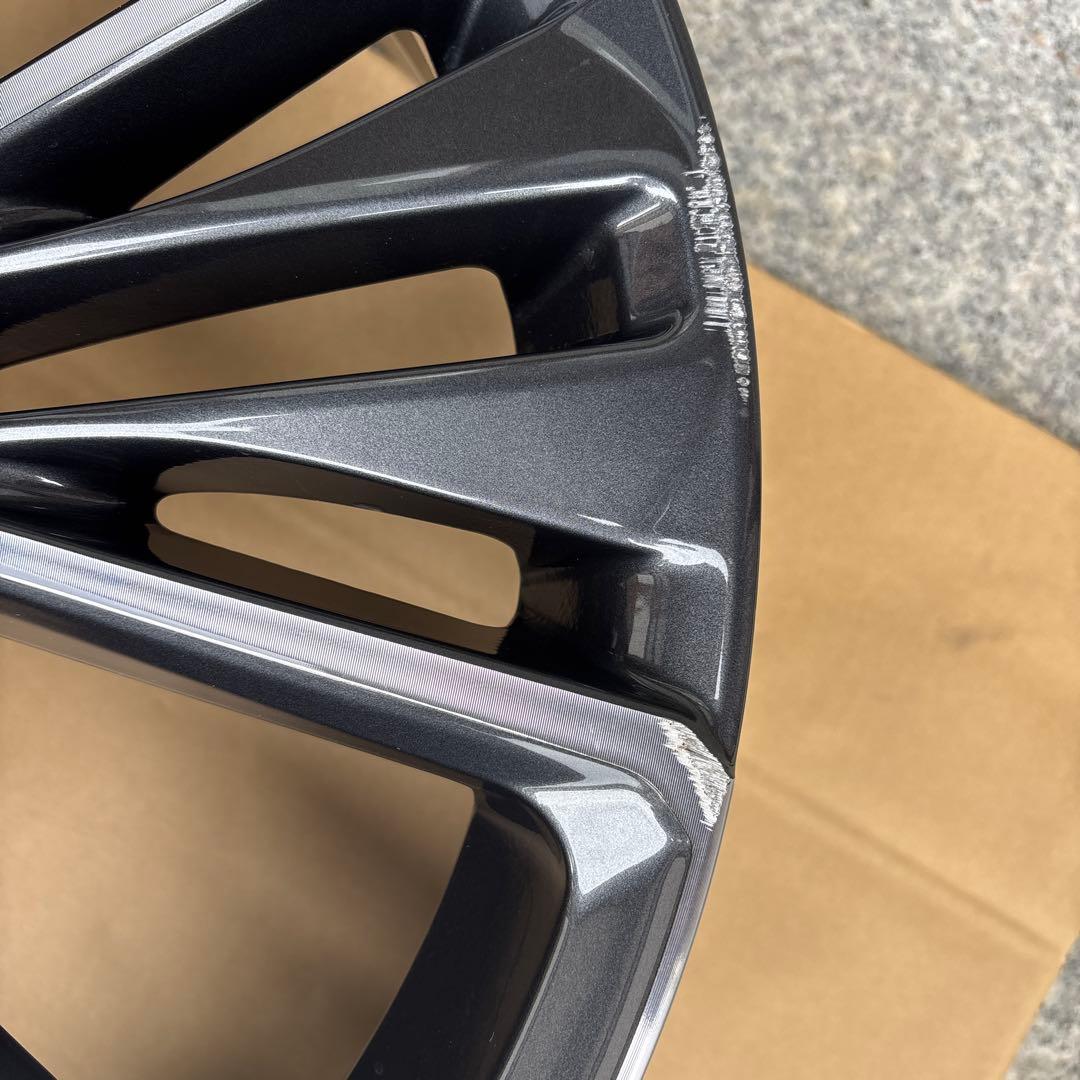 トヨタ　60 プリウス　19インチ ホイール