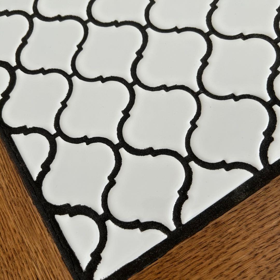 SWICTH リビングテーブル ローテーブル タイル 無垢材 北欧 コラベル