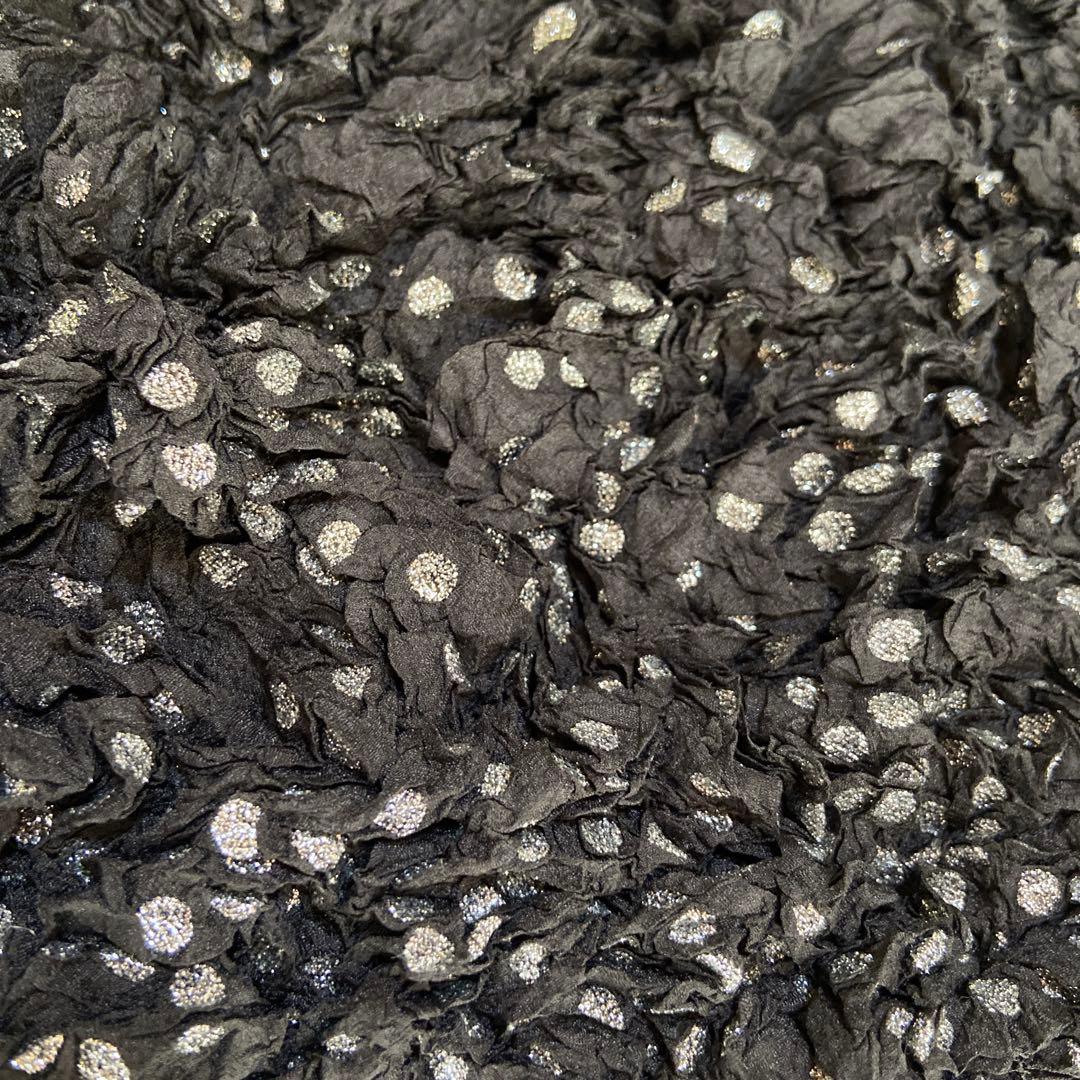 新品未使用　ISSEY MIYAKE 長袖トップス サイズ2 ブラック　ドット