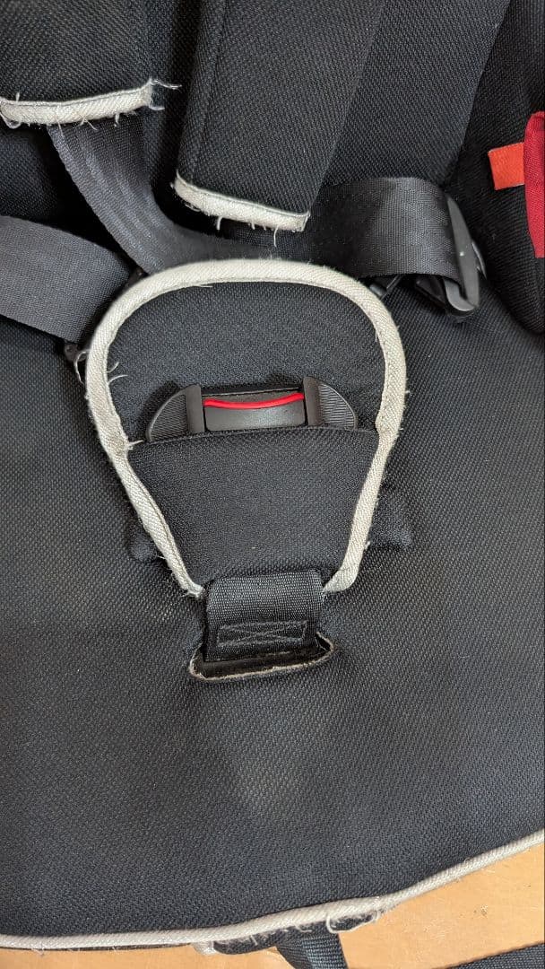 日本育児 トラベルベスト EC FIX ジュニアシートISOFIX ブラック