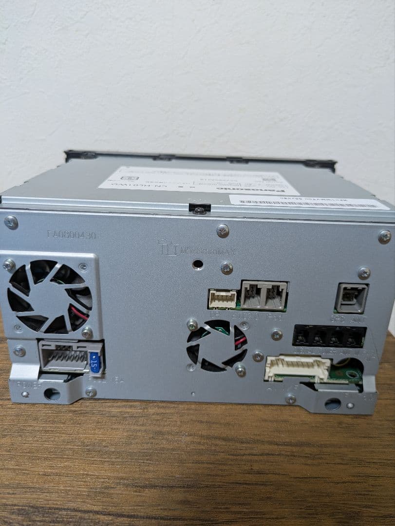【美品】 【送料無料】 パナソニック ナビ CN-HE01WD 一部新品