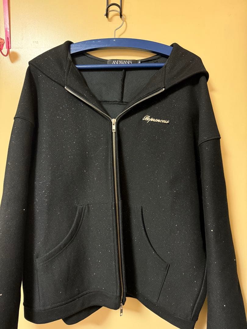 andwang kirakira zipup ブラック