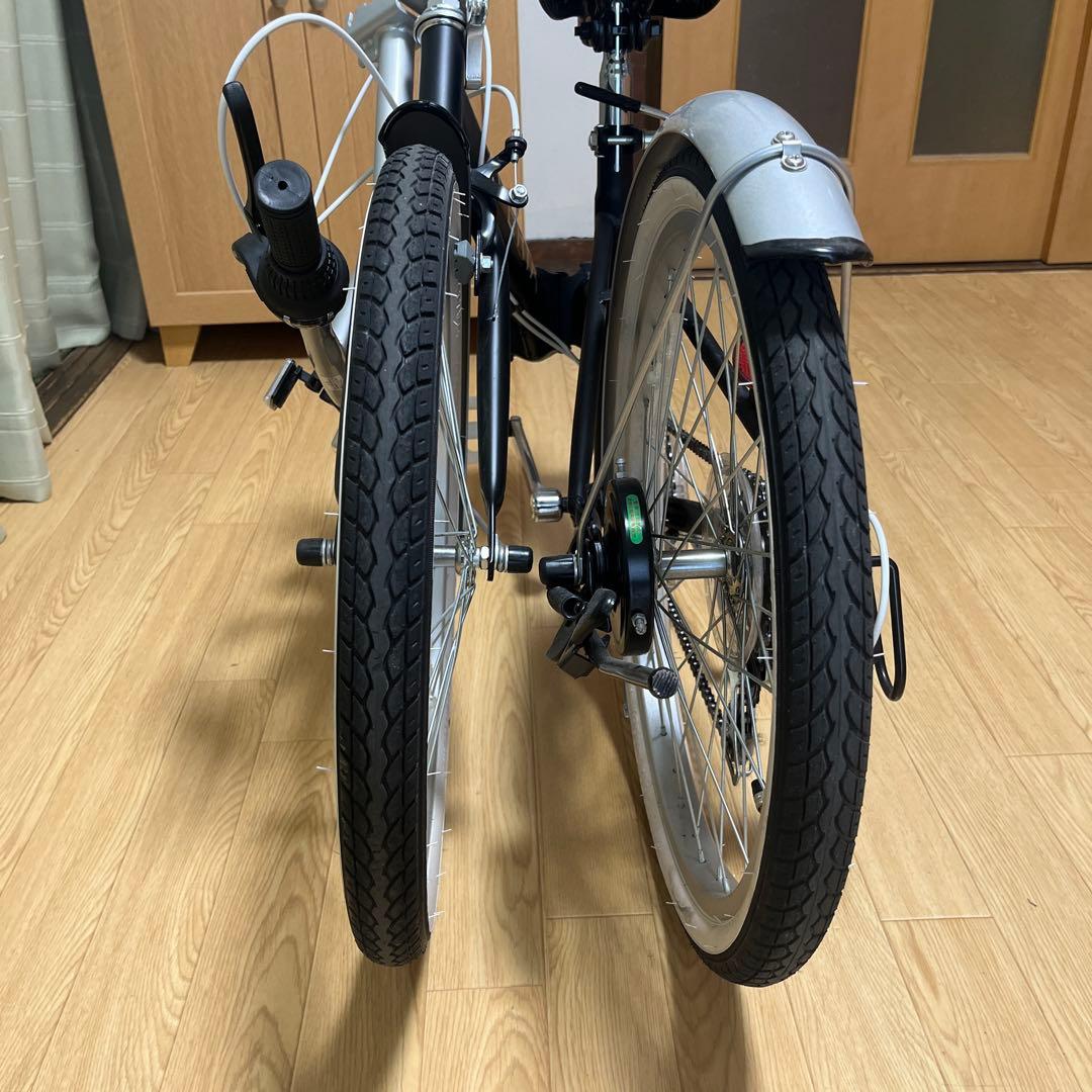 【使用回数少】 20インチ 折りたたみ自転車 XPERIA 記念品 ブラック