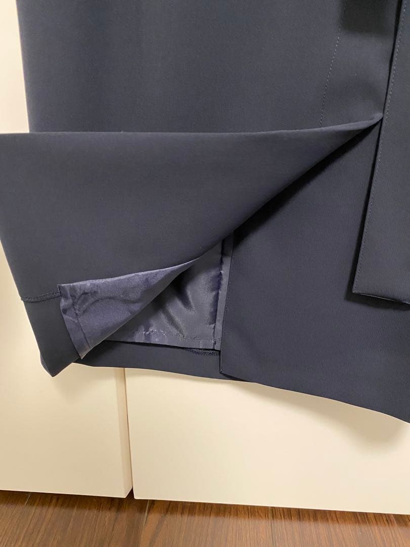 【新品未着用】JUSGLITTY スカートブラウス　セットアップ