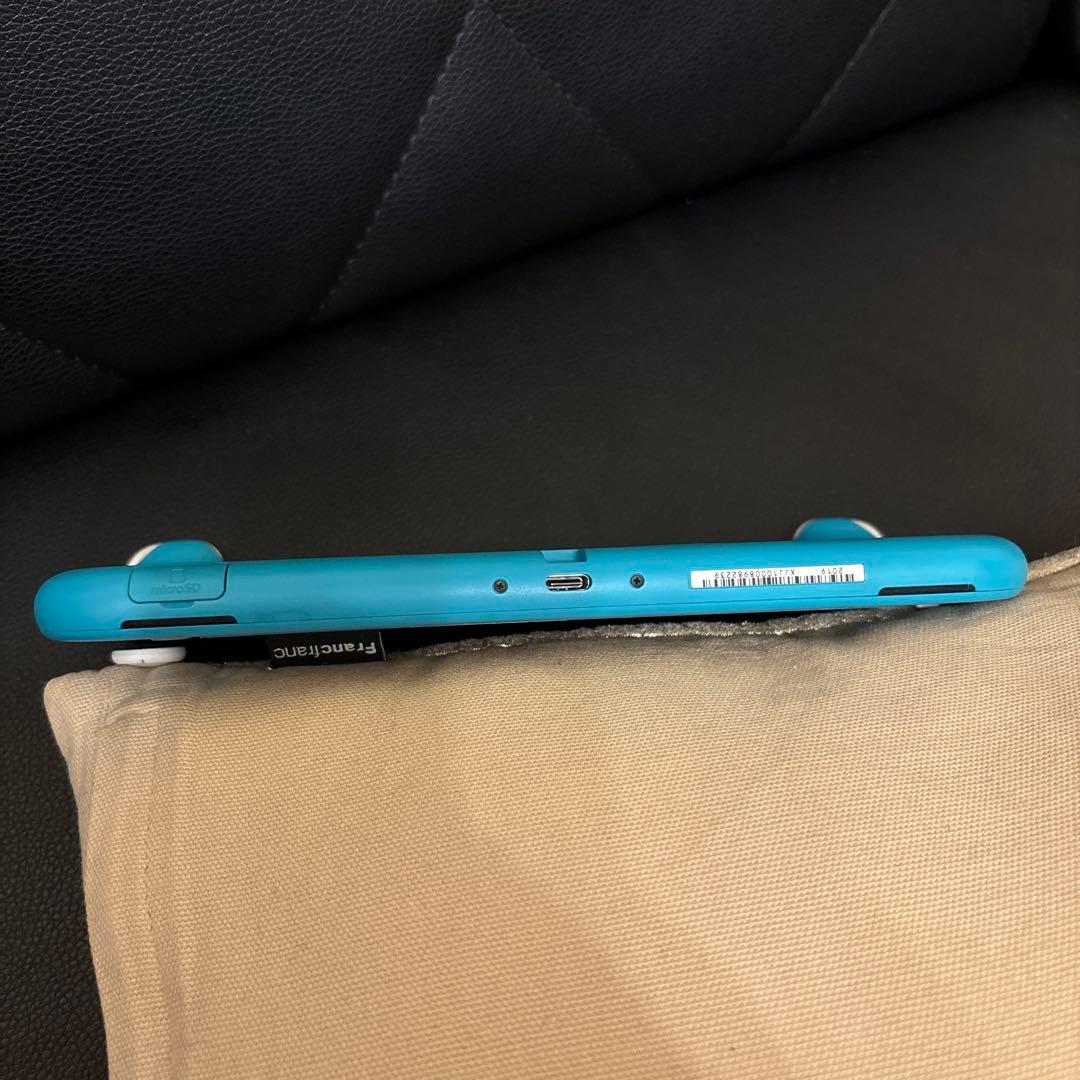 スウィッチライト ターコイズ 本体