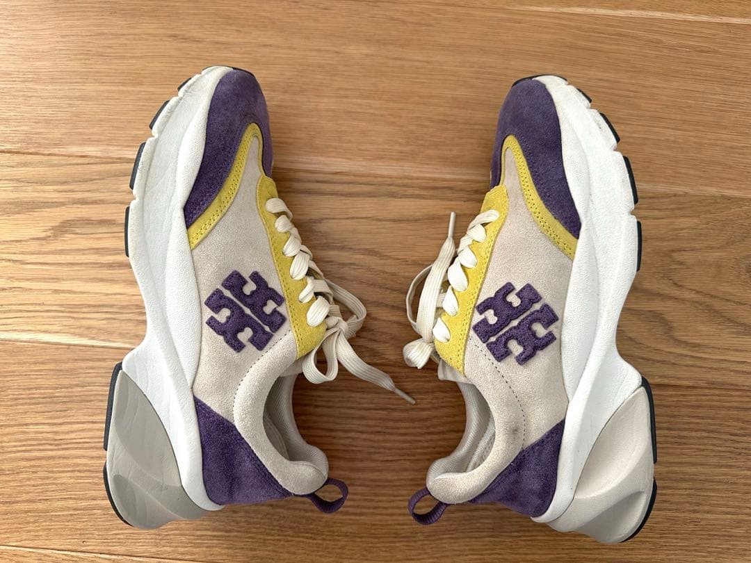 トリーバーチ　グッドラックトレーナー　24.5cm