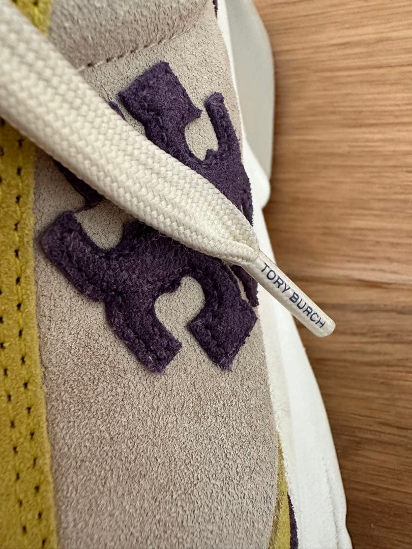 トリーバーチ　グッドラックトレーナー　24.5cm