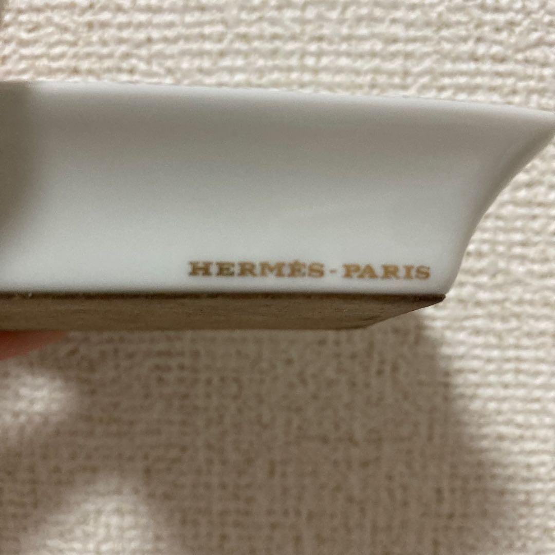 HERMÈS 馬のイラスト 灰皿