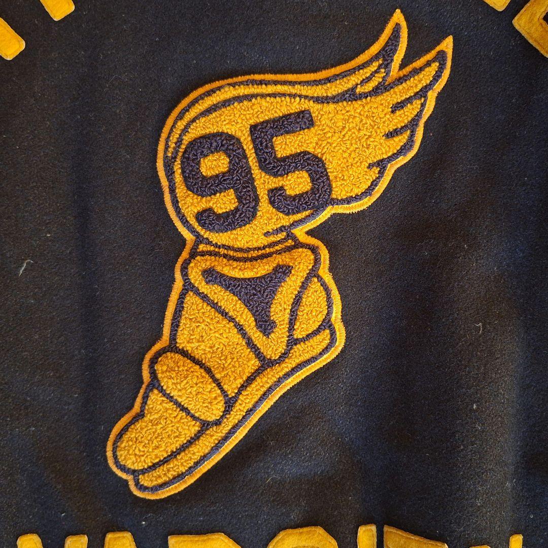 スタジャン 90s ビンテージ usa製 ウイングフット ザガラワッペン 袖革！