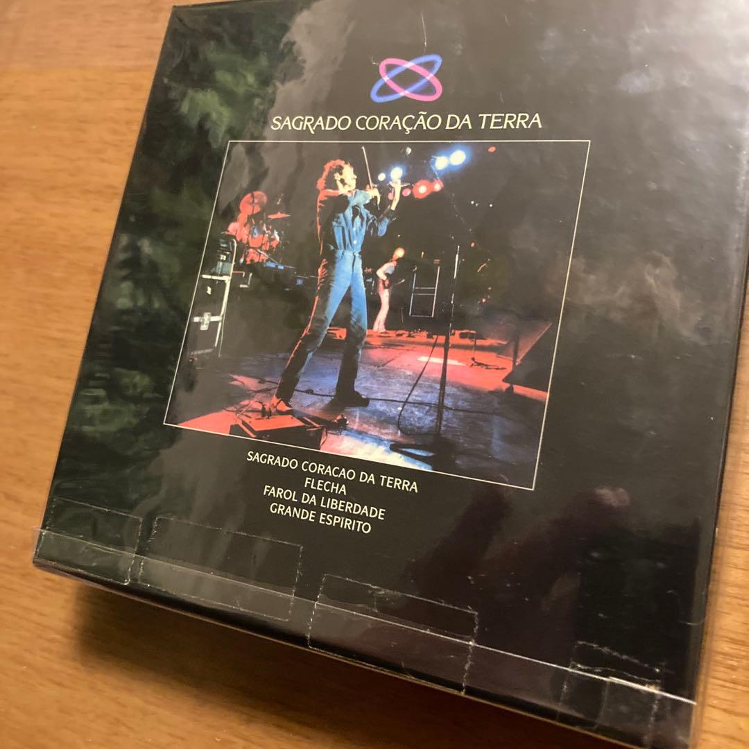 デ*ン様 【紙ジャケCD】【美品】国内盤サグラド・コラソン・ダ・テッラ4枚+限定