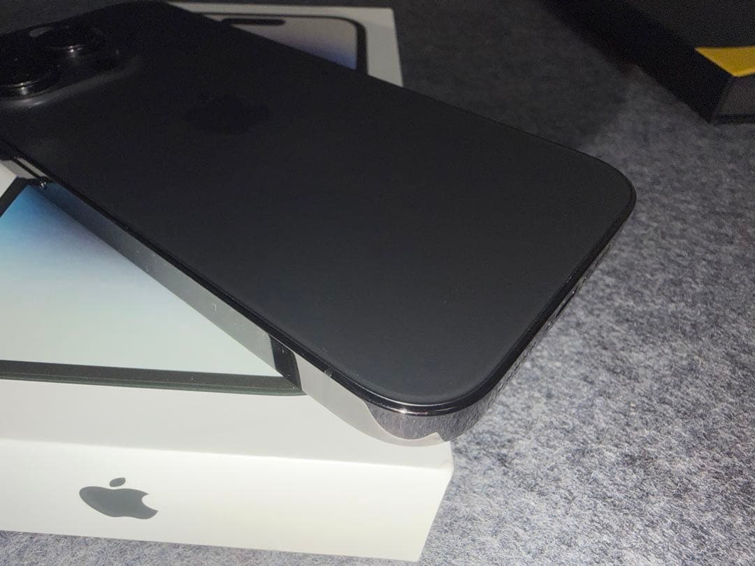 【美品】 iPhone 14 Pro 256GB スペースブラック