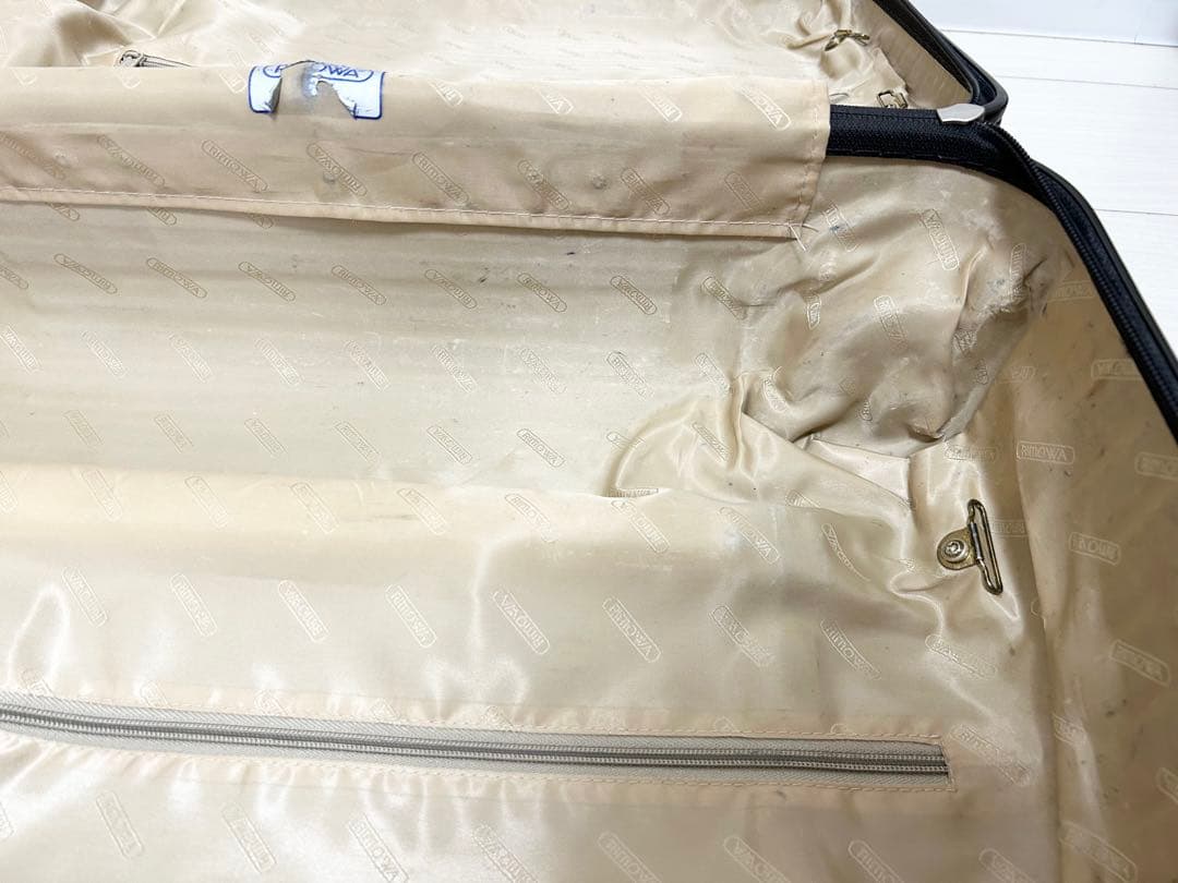 リモワ 焦茶色 小型キャリーケース 機内持ち込み