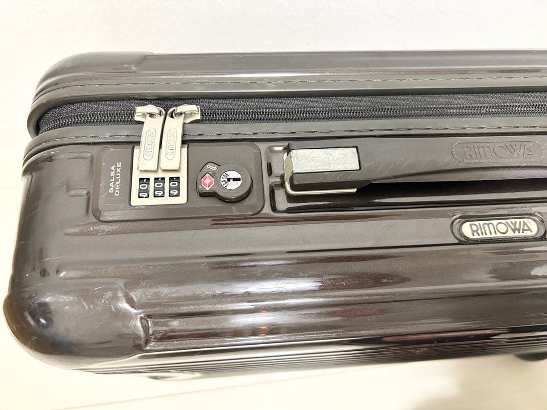 リモワ 焦茶色 小型キャリーケース 機内持ち込み
