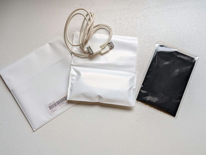 Apple iPod 80GB ブラック 第5.5世代 MA450J/A