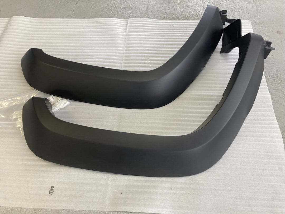 ジムニーシエラJB74純正フェンダー 4枚セット