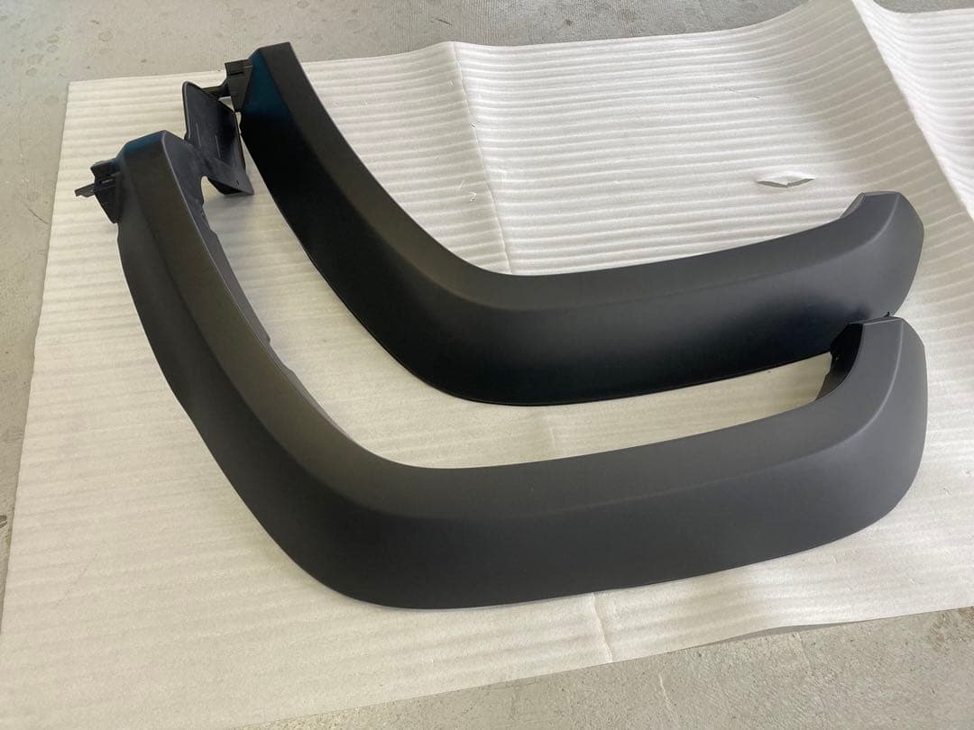 ジムニーシエラJB74純正フェンダー 4枚セット