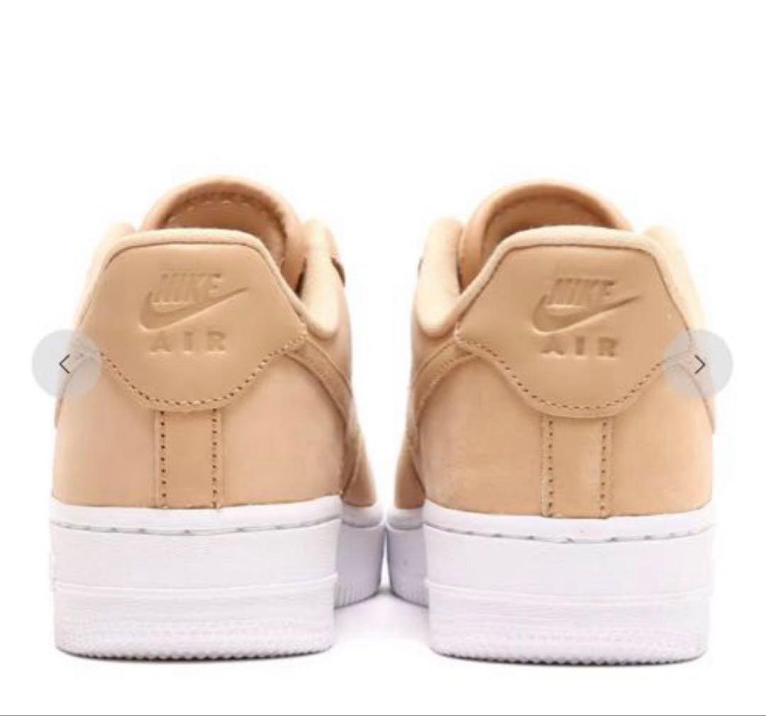 【新品未使用】Nike Air Force 1 ベージュ スニーカー