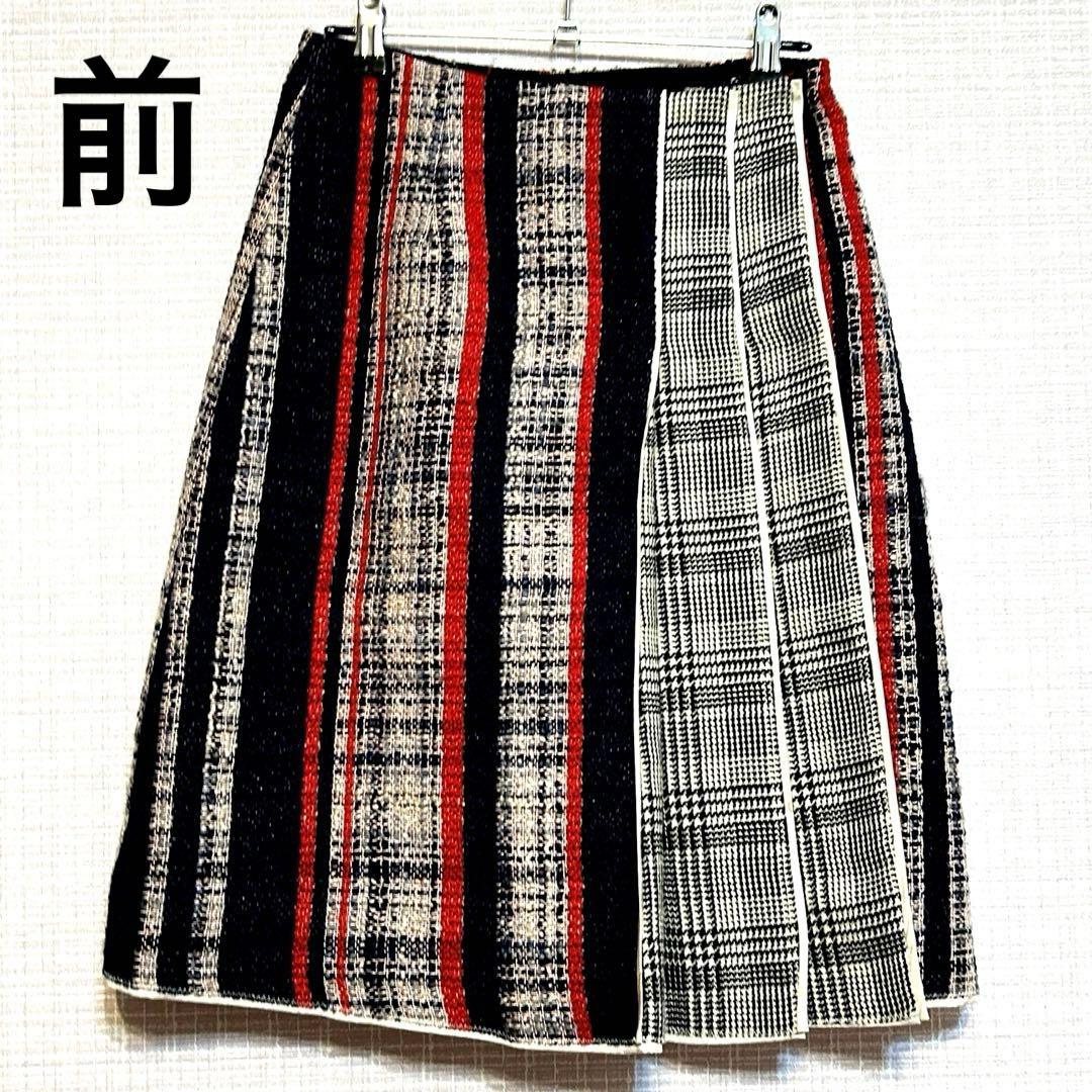 膝丈　プラダ　ツイード生地　チェック　巻き スカート　プリーツ　ウール　赤 紺