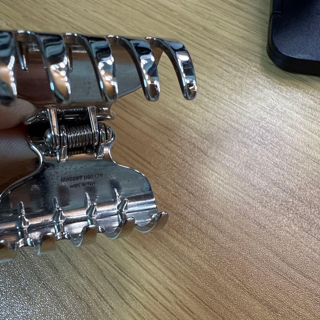 ルイ・ヴィトン ヘアクリップ