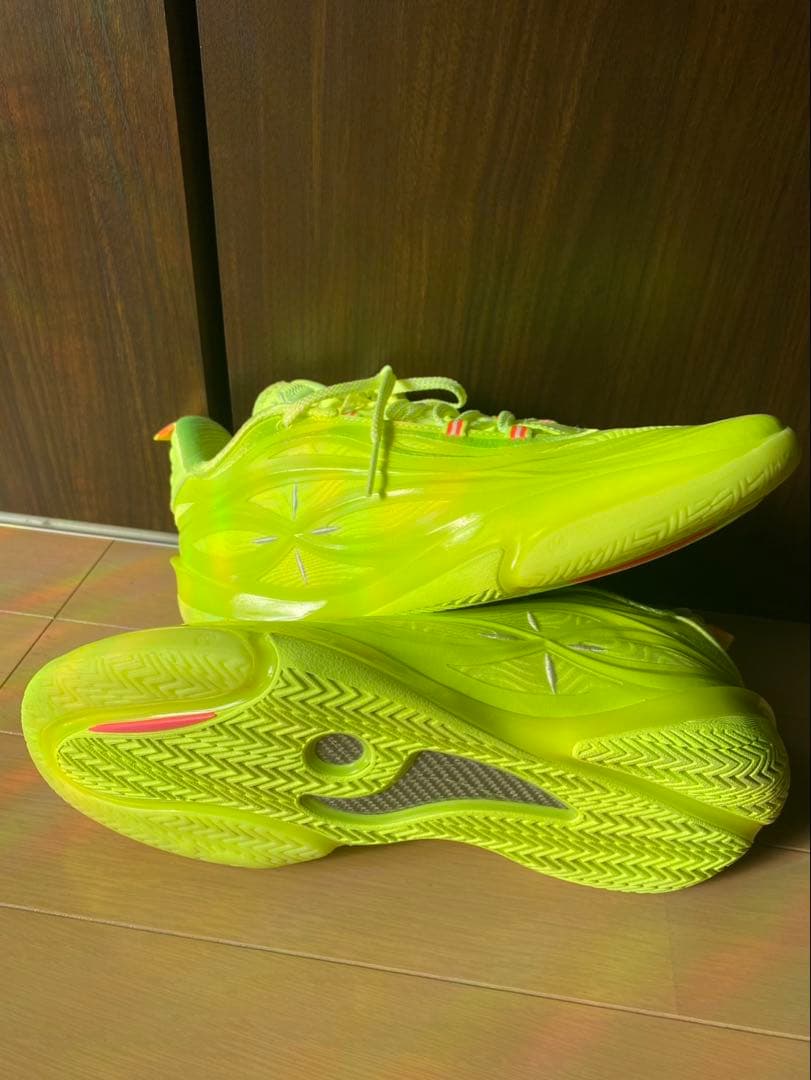 【ulaさん専用！】ウェイド808ウルトラV2 バスケットシューズ