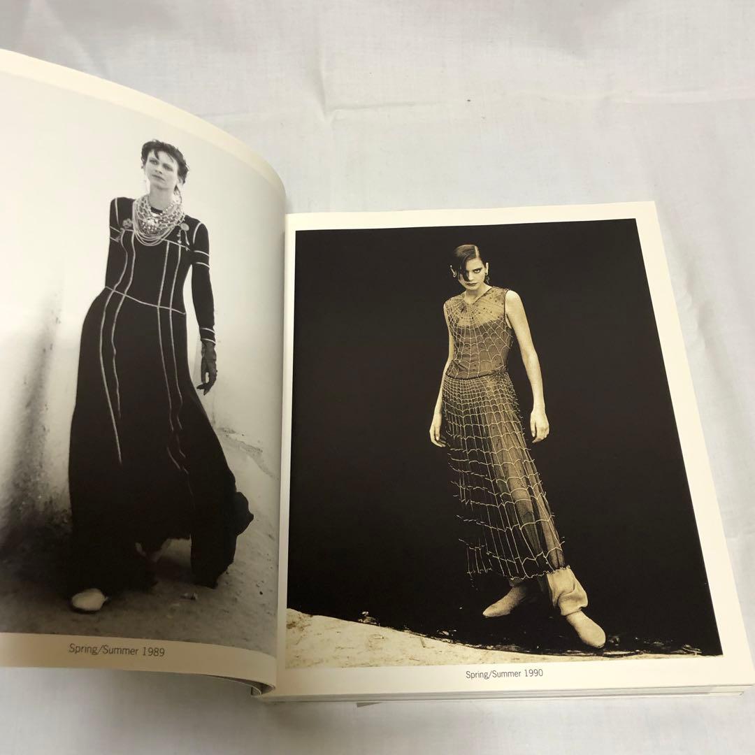 【値下げしました】GIORGIO ARMANI 英国展覧会図録フライヤー付　洋書