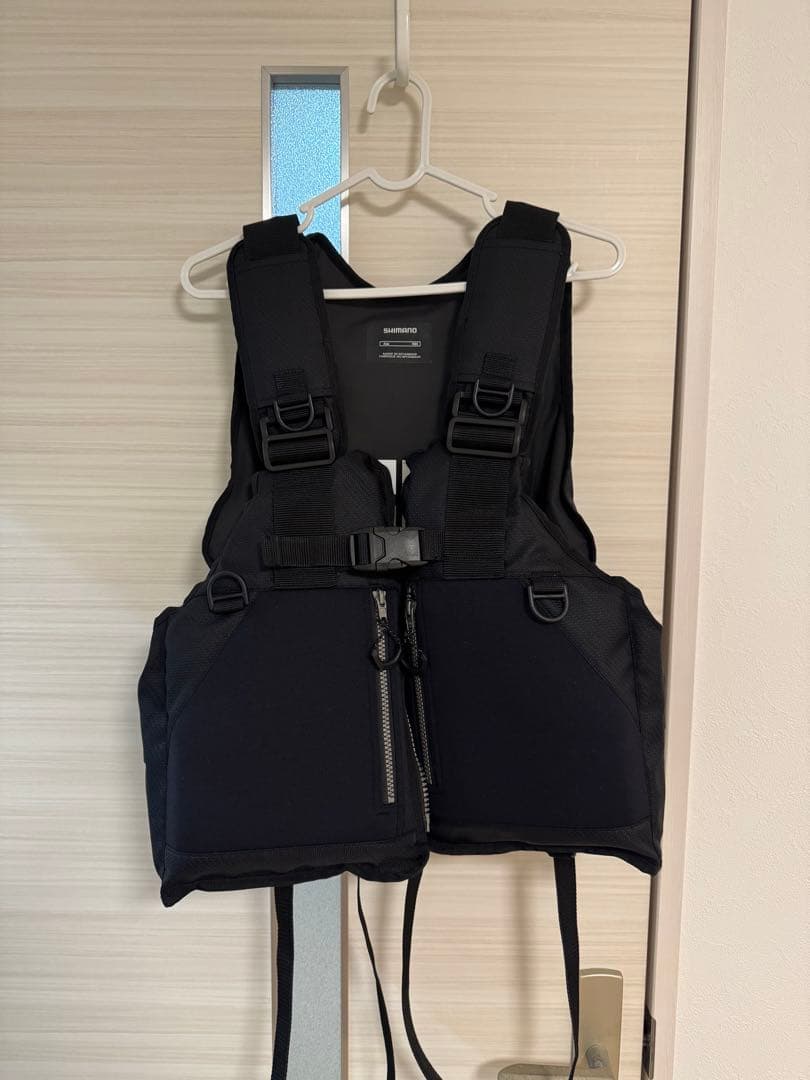 シマノ　ロックショアベスト