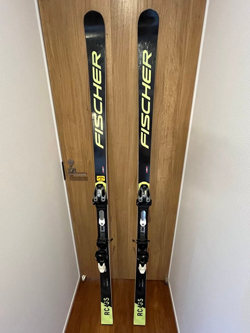 スキー ChachaFISCHER RC4 WORLDCUP GS MEN