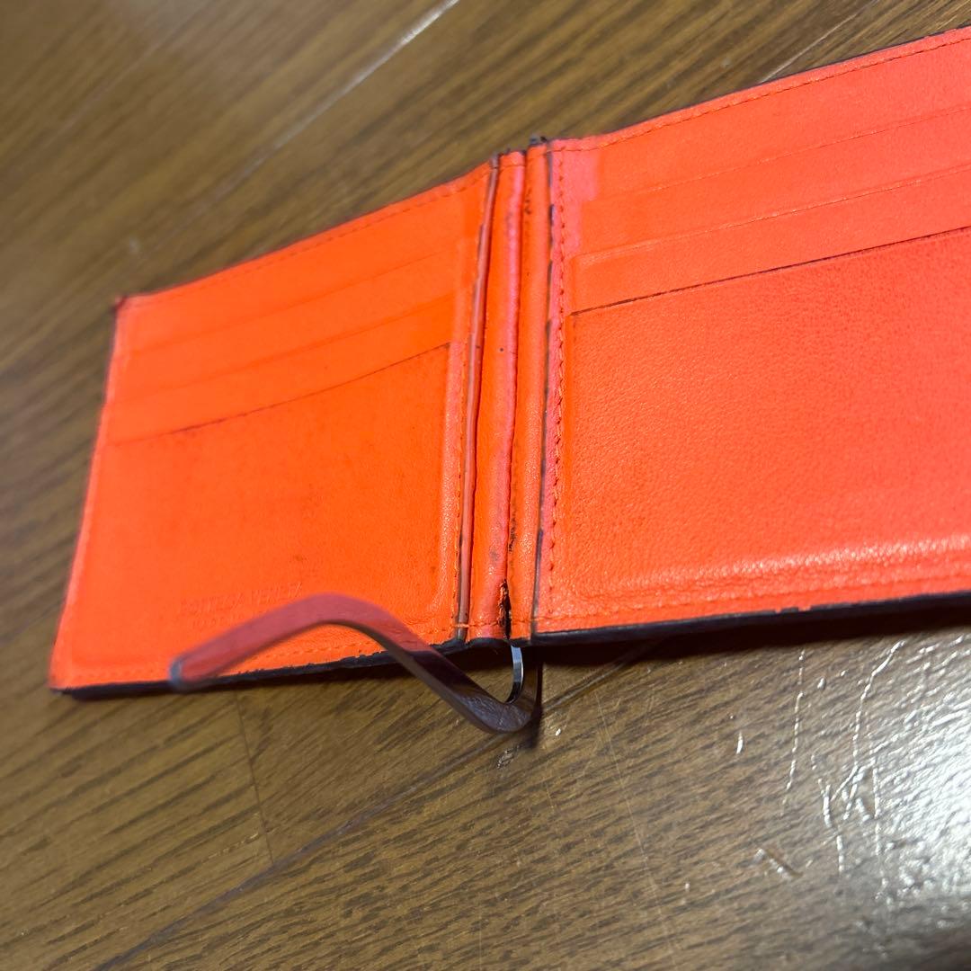 ボッテガヴェネタ マネークリップ 二つ折り財布 黒×オレンジ