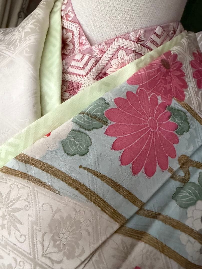 振袖フルセット アイボリー×ピンク×コーラル×ペールブルー×ゴールド 古典柄