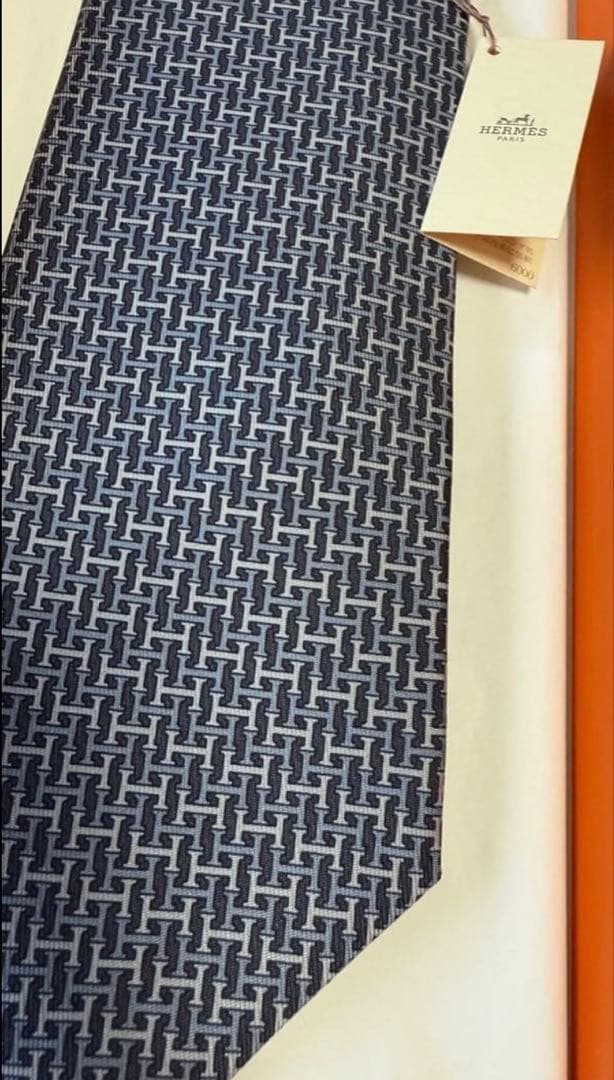 ⭐️タグ付け新品⭐️HERMES エルメス ネクタイ H柄 ブルー