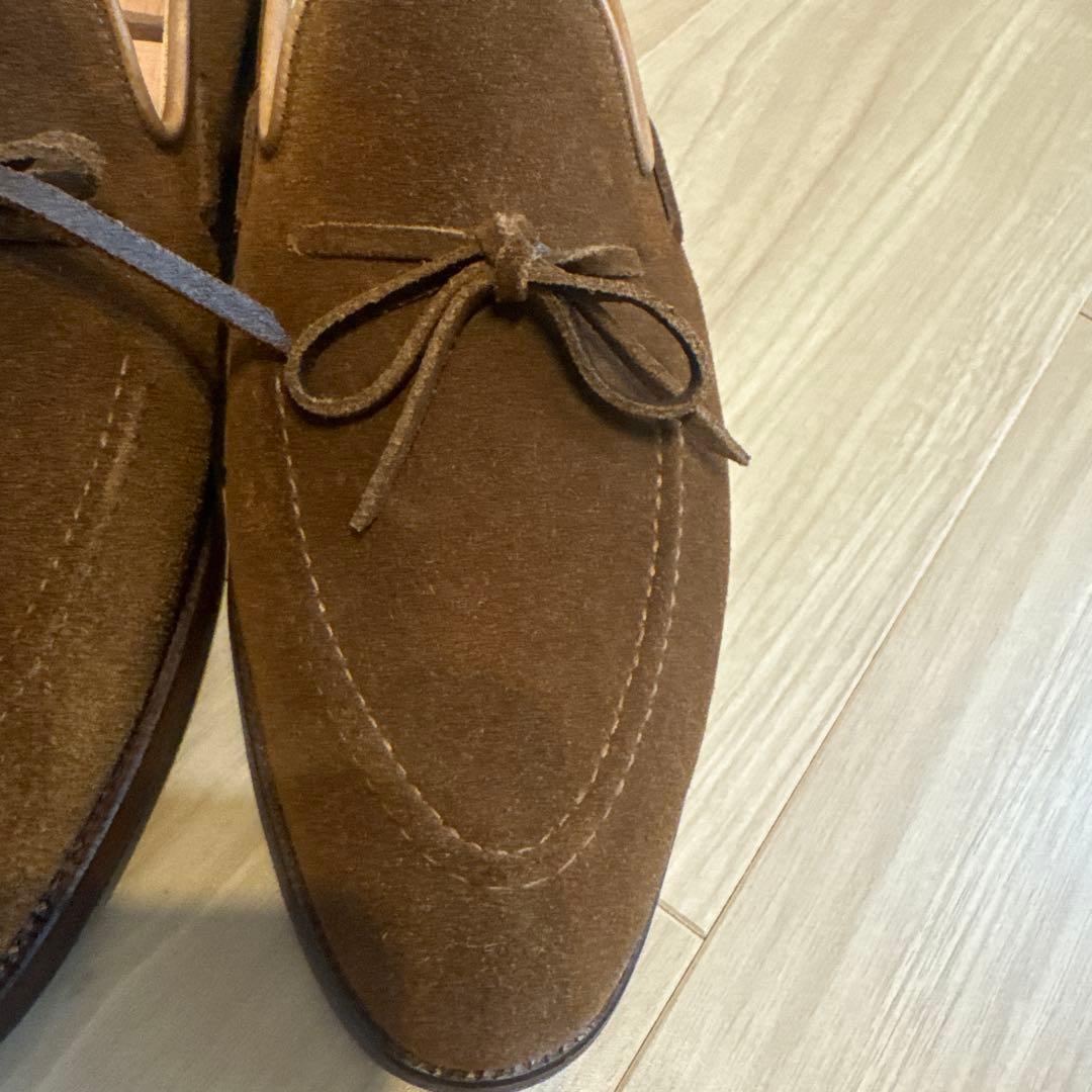 クロケットジョーンズ ブラウン スエード リボンローファー 7E