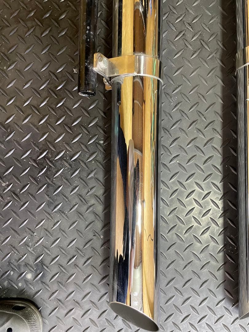 モーターステージマフラー　スリップオンストレート管