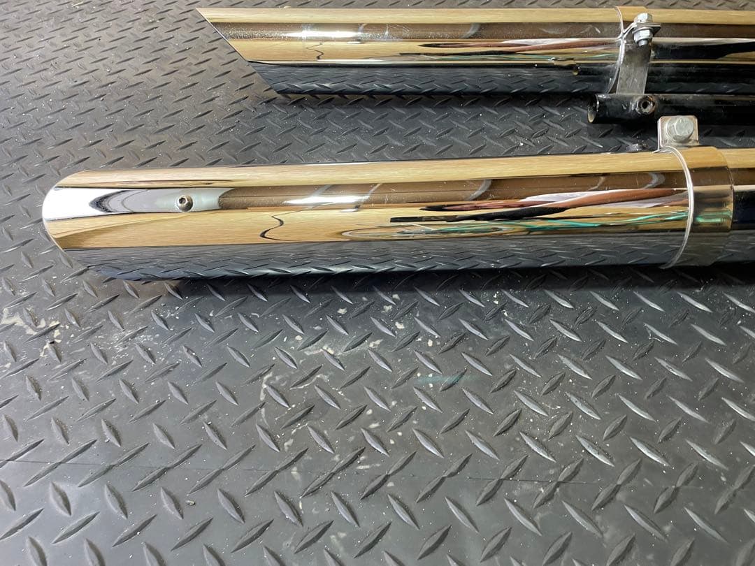 モーターステージマフラー　スリップオンストレート管