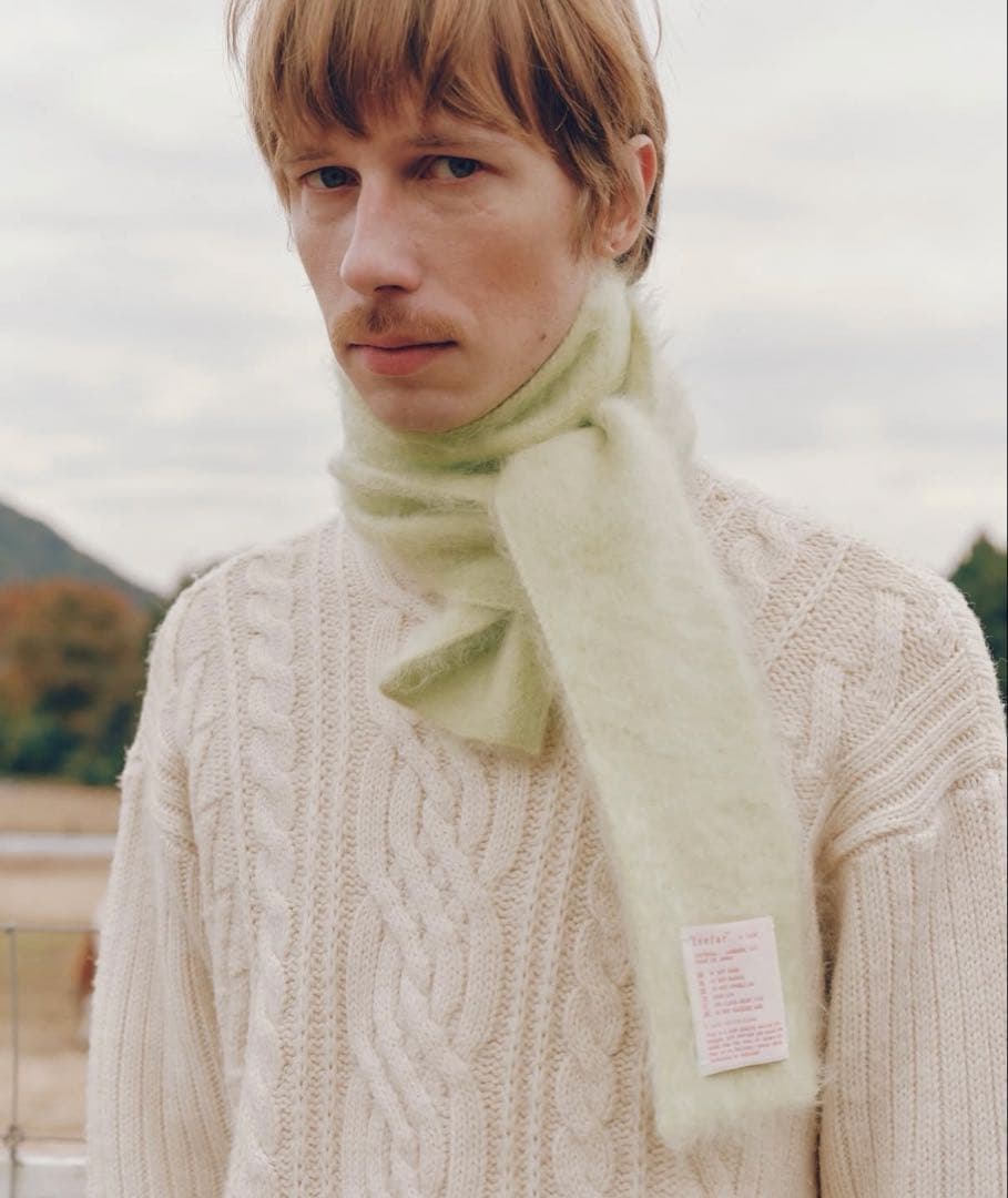 ieefar マフラー　ホワイト