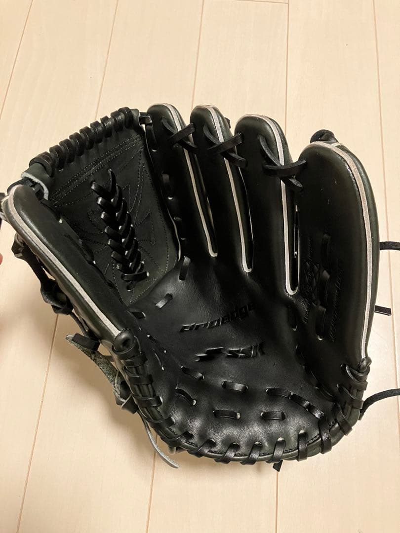 【入手困難】SSK硬式グローブ　プロエッジ　投手用【新品未使用品】ブラック