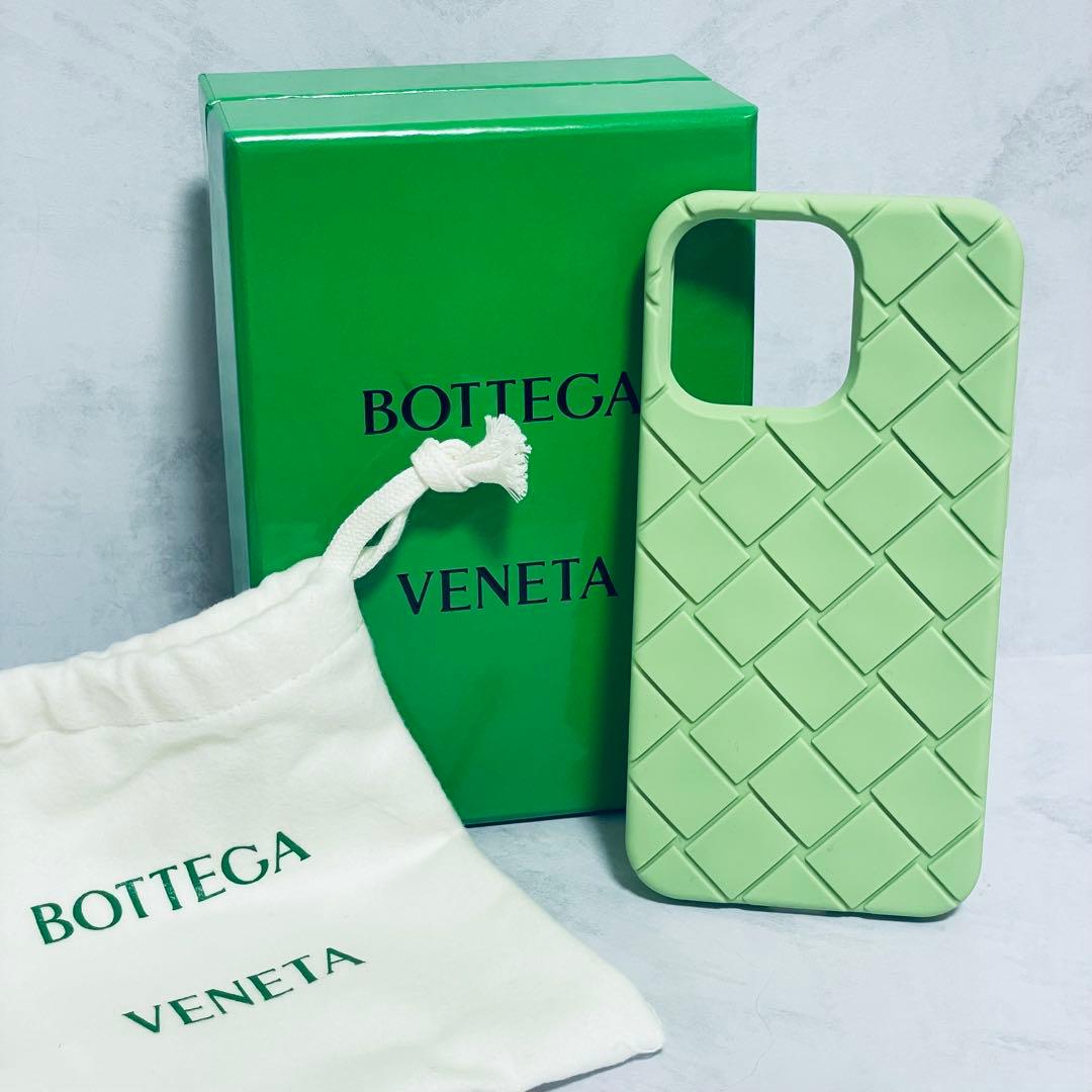 新品⭐️ボッテガ ボッテガヴェネタ iPhone13 Pro ラバー スマホケース