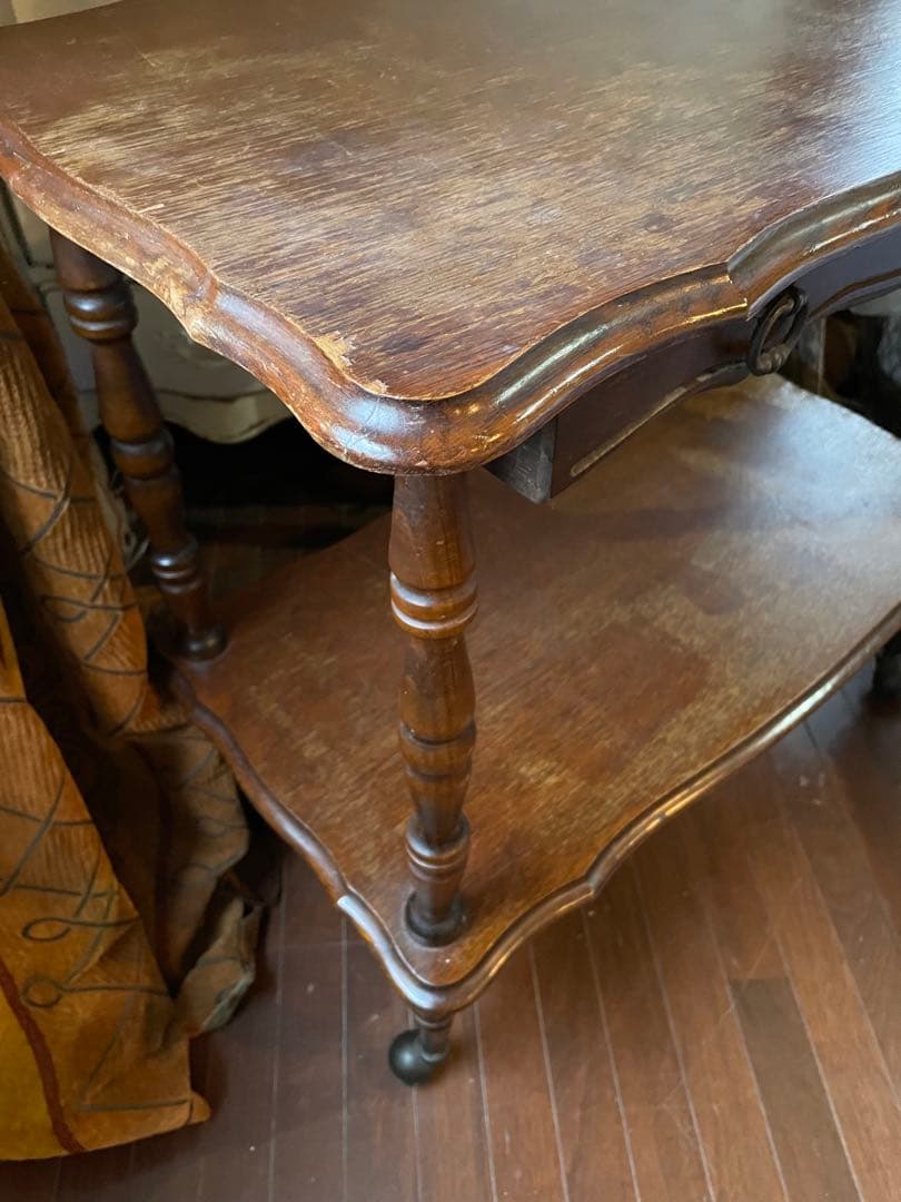 フランス　アンティーク　家具　二段　テーブル　飾り棚　トローリ　ワゴン　シェルフ