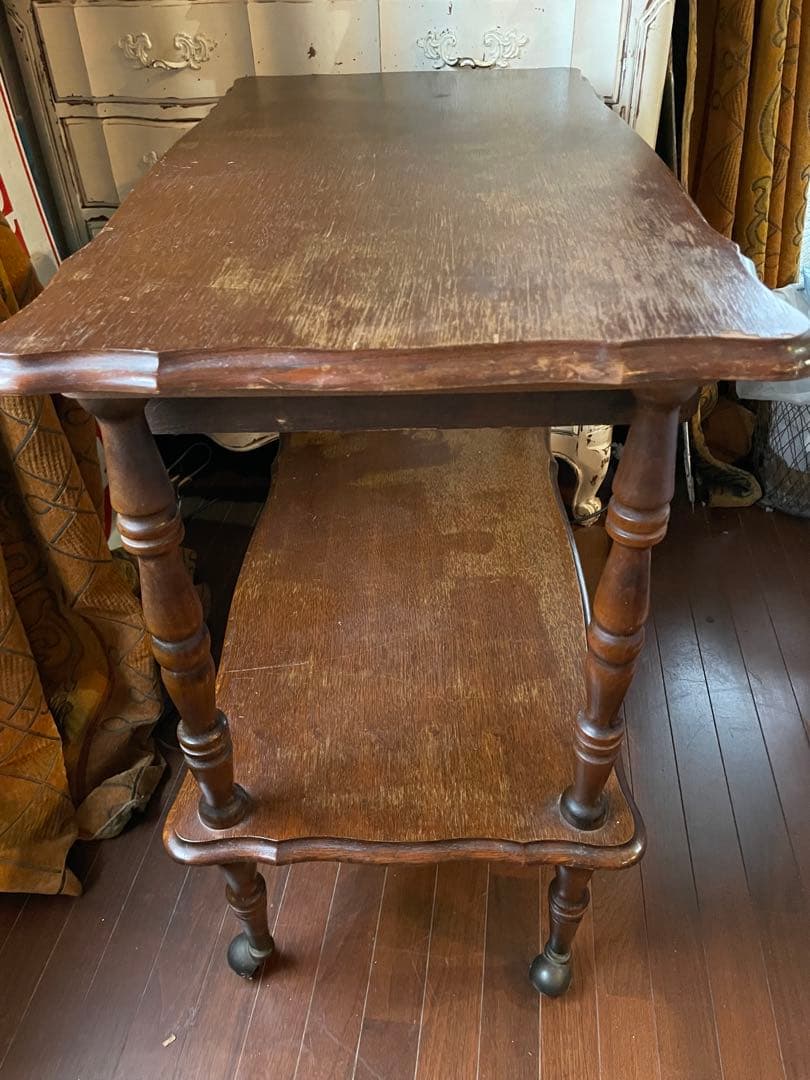 フランス　アンティーク　家具　二段　テーブル　飾り棚　トローリ　ワゴン　シェルフ