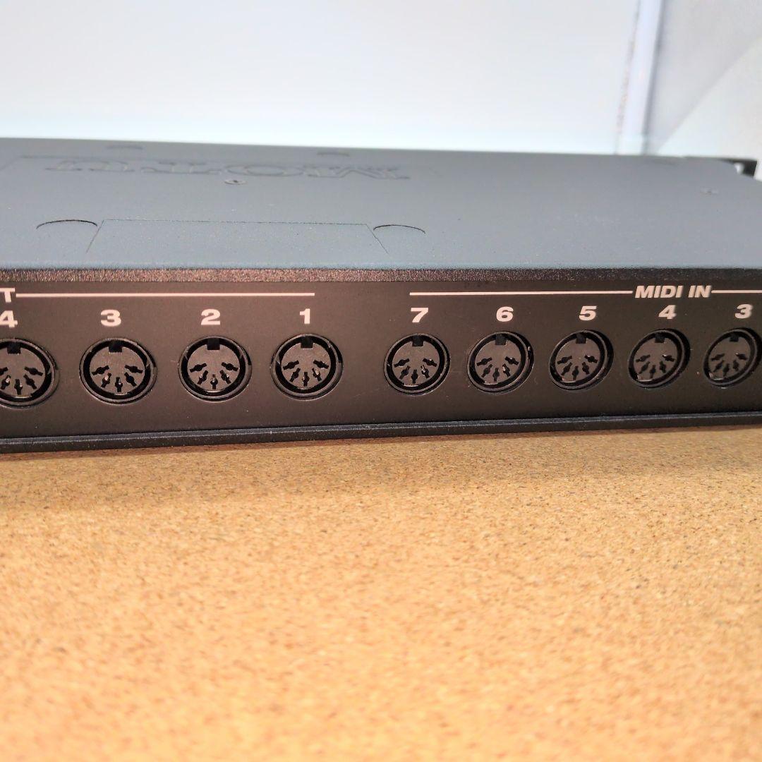 MOTU MIDI express XT MIDIインターフェイス